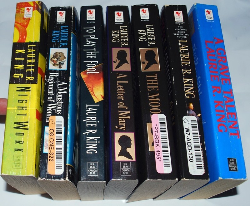 Laurie R. King - Lot of 7 Paperbacks- 1 Duplicate (diff cover)- All 1st Editions gallery