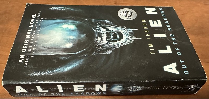 ALIEN: Out of the Shadows by Tim Lebbon, Used, Paperback gallery