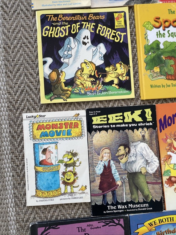 Lot of 35 Vintage Spooky Children's Books Halloween Ghosts Witches Monsters gallery