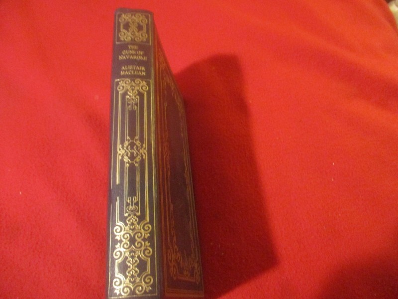 The Guns of Navarone Alistair MacLean 2009 HC Heron Books gallery