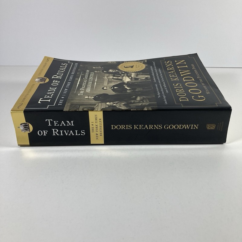 Team of Rivals: The Political Genius of Abraham Lincoln - Paperback Book gallery
