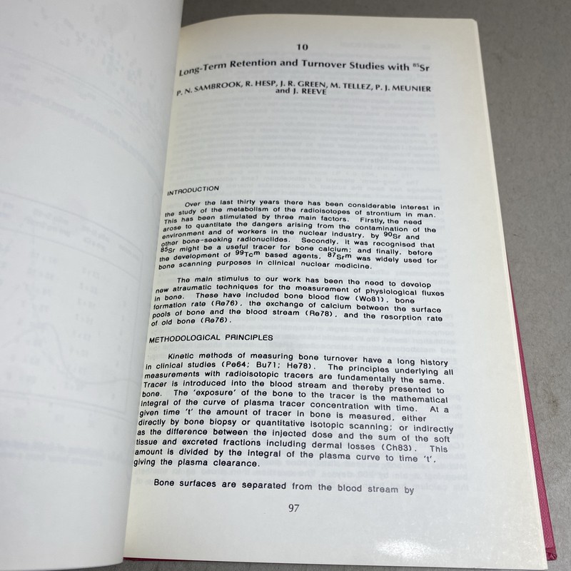 Metals in Bone, MTP Press Limited 1985 Hardcover - Nicholas D. Priest / HGV gallery