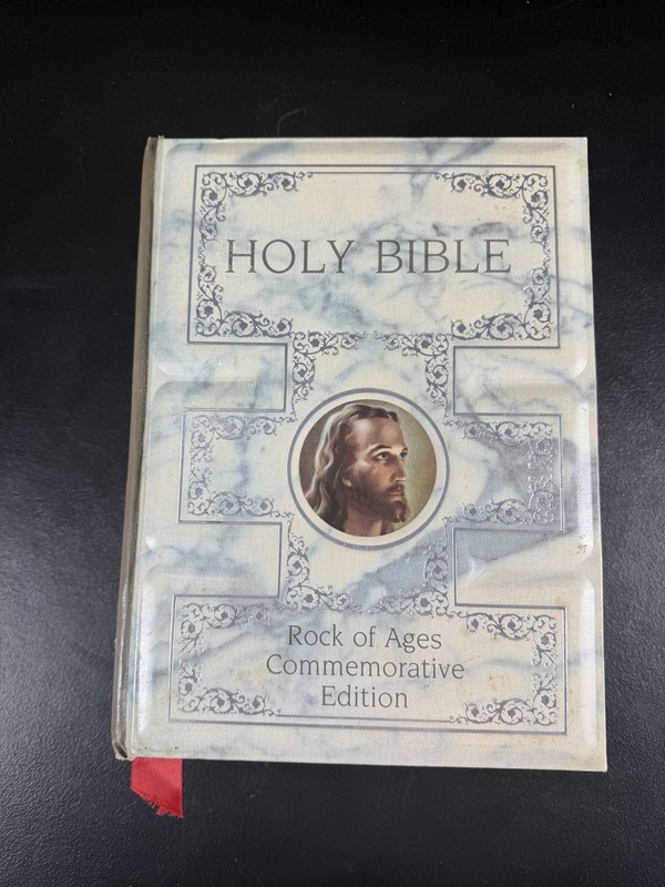 Holy Bible Rock of Ages Commemorative Edition KJV Jimmy Swaggart Large￼