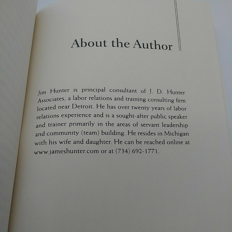 Servant James C Hunter True Essence of Leadership Hardcover gallery
