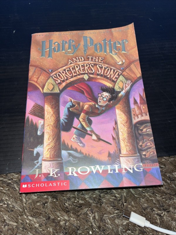 Harry Potter and the Sorcerer’s Stone by J. K. Rowling (1999, Trade Paperback)
