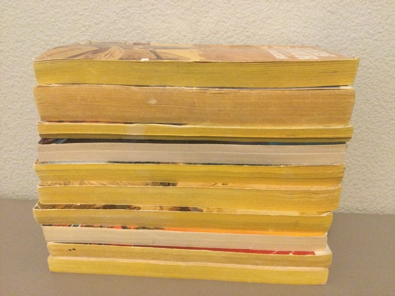 Louis L'Amour - Western Novels - 10 Book Lot - Paperback gallery