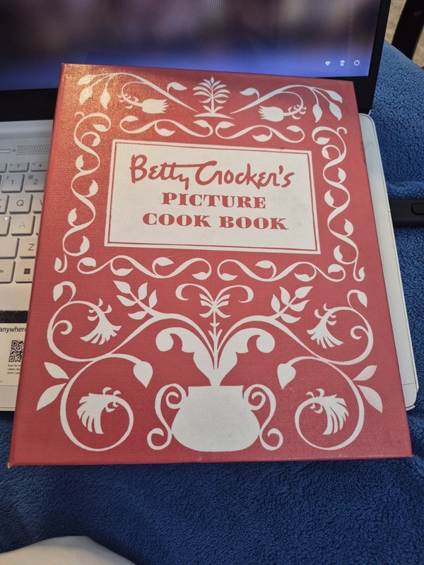Betty Crocker’s Picture Cookbook Spiral Binder 1998 Facsimile Edition 1950 Vtg