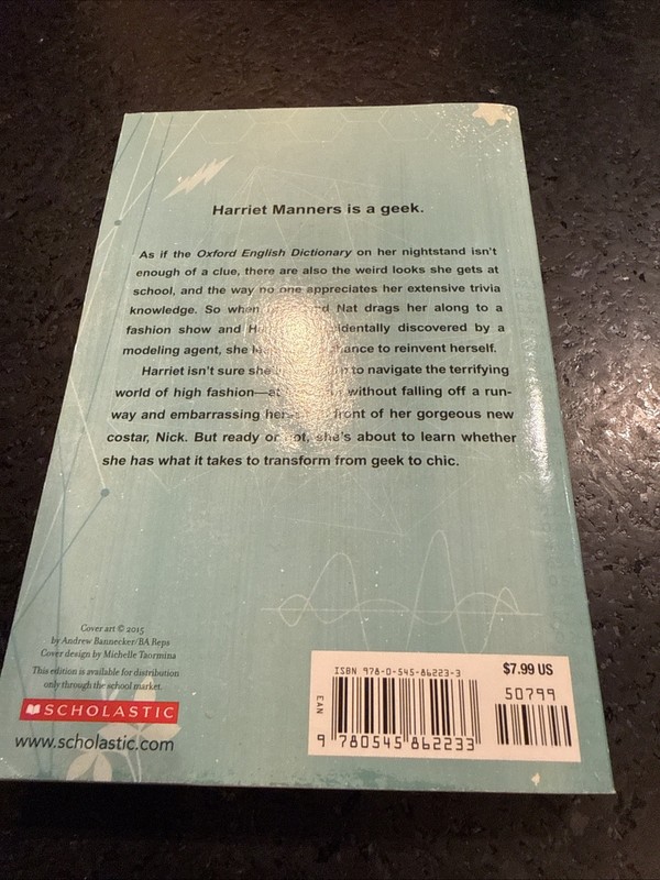Geek Girl by Holly Smale (2013, Trade Paperback) Scholastic gallery