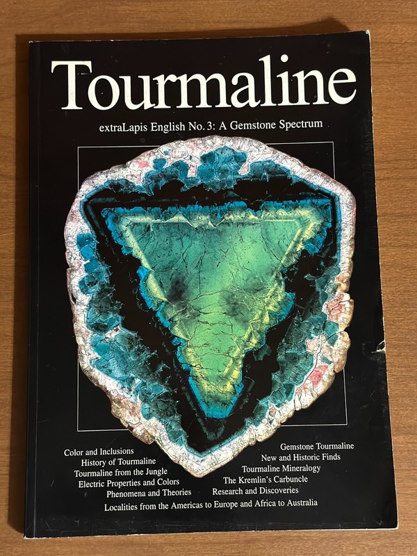 extraLapis English No. 3: Tourmaline A Gemstone Spectrum