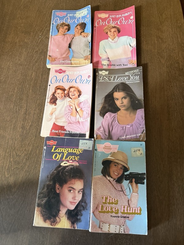 1980’s Sweet Dreams Vintage Paperback Book Lot Of 6 Young Teens Reading