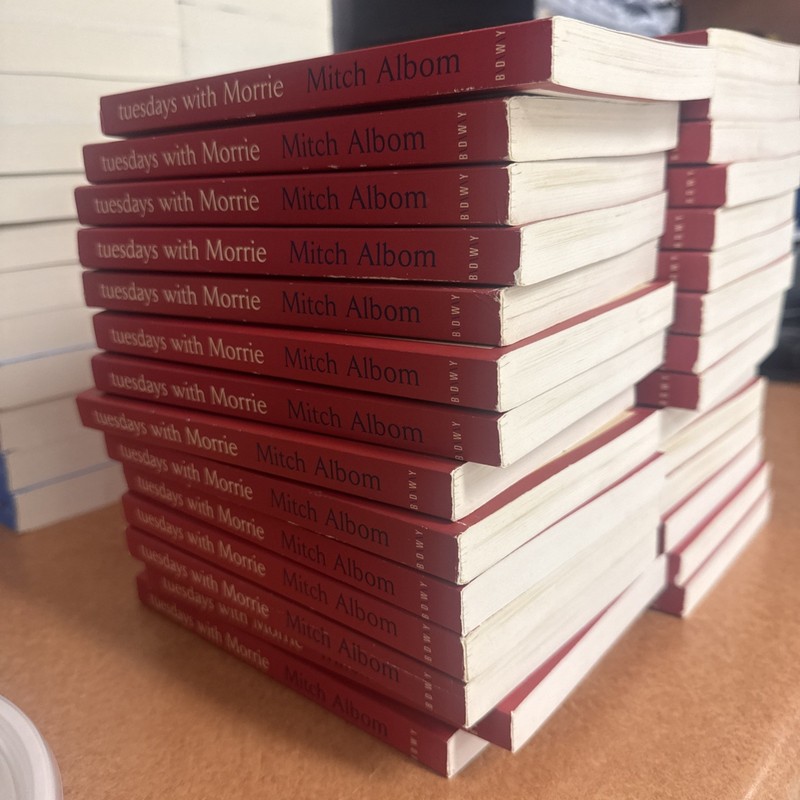 Tuesdays with Morrie: By Mitch Albom: Set of 29 gallery