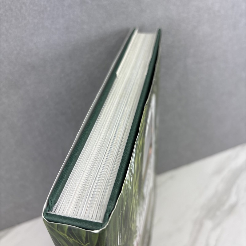 India Hicks: Island Style - Hardcover Book Interior Lifestyle Design gallery