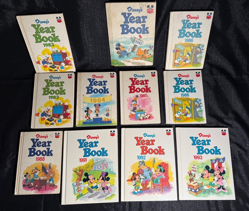 Disney’s Year Book 1983-1993 Lot 11 Wonderful World of Reading Grolier Ent.