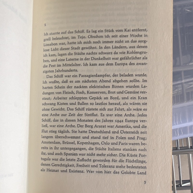 Erich Maria Remarque Die Nacht von Lissabon Hardcover German 1971 Bertelsmann gallery