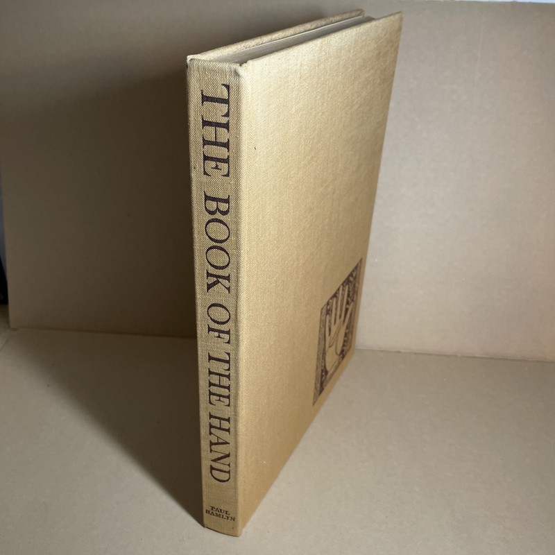 The Book Of The Hand By Fred Gettings 1965 Paul Hamlyn