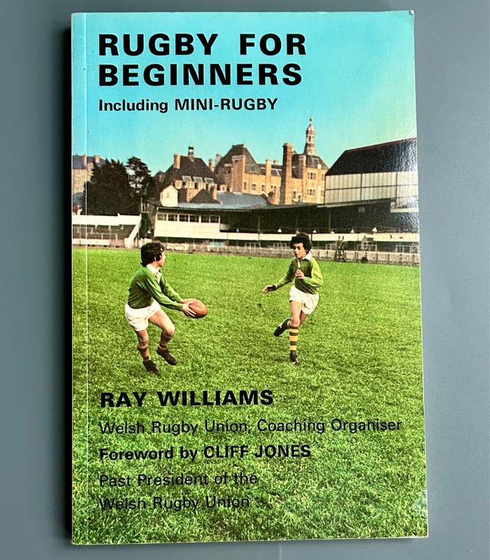 Rugby for Beginners, Including Mini-Rugby – Ray Williams – Paperback – Good