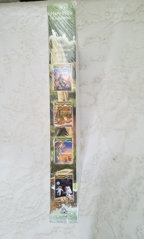Magic Tree House BOXED SET of Paperbacks 5-8 in Slipcase (0375822666) gallery