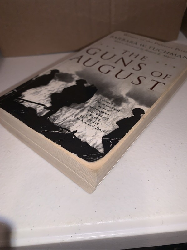 2004 The Guns of August - Mass Market Paperback By Barbara W. Tuchman gallery
