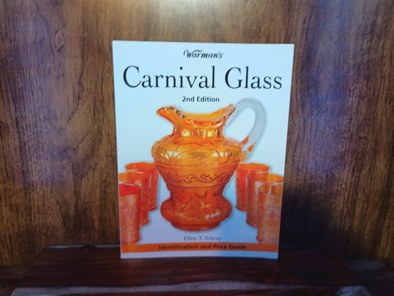 Warman’s Carnival Glass Ellen T. Schroy PB Collectible Glass Guide