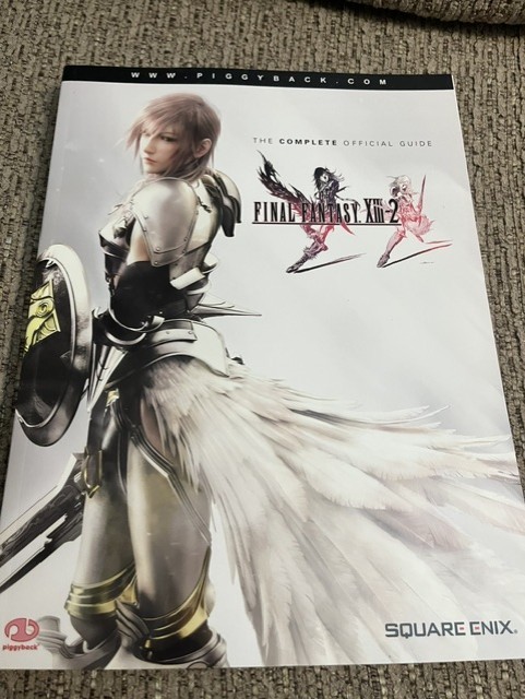 Final Fantasy XIII-2 : The Complete Official Guide by Piggyback Interactive Ltd