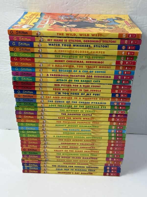 Lot of 35 Geronimo Stilton Chapter Books PAPERBACKS Scholastic