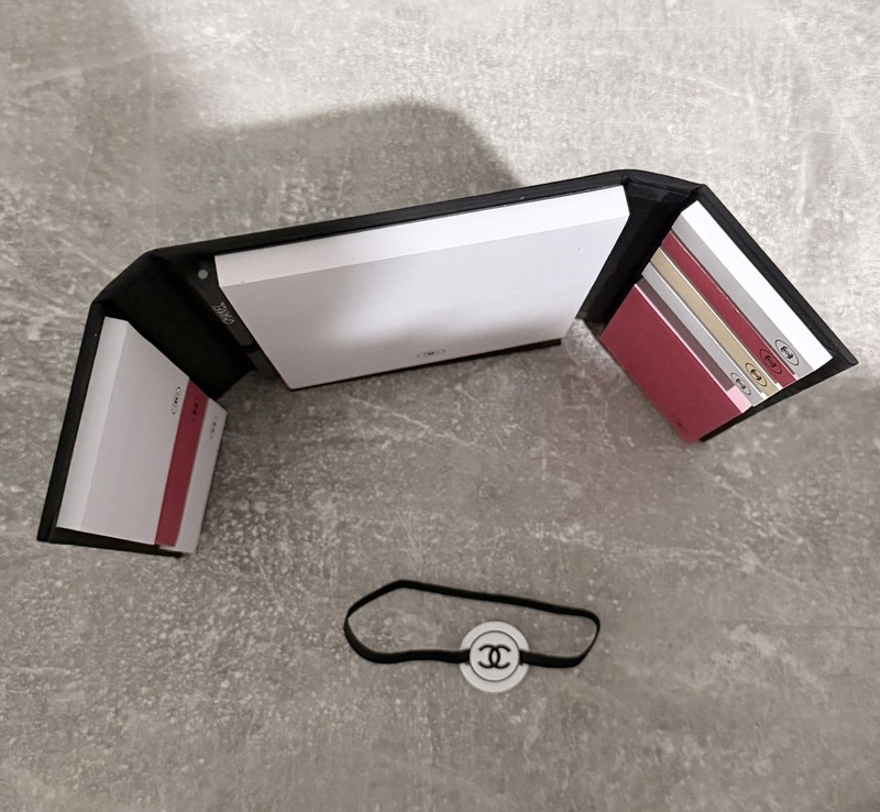 CHANEL LA Collection Pencil, Notebook, Sticky Note Set Novelty NEW gallery