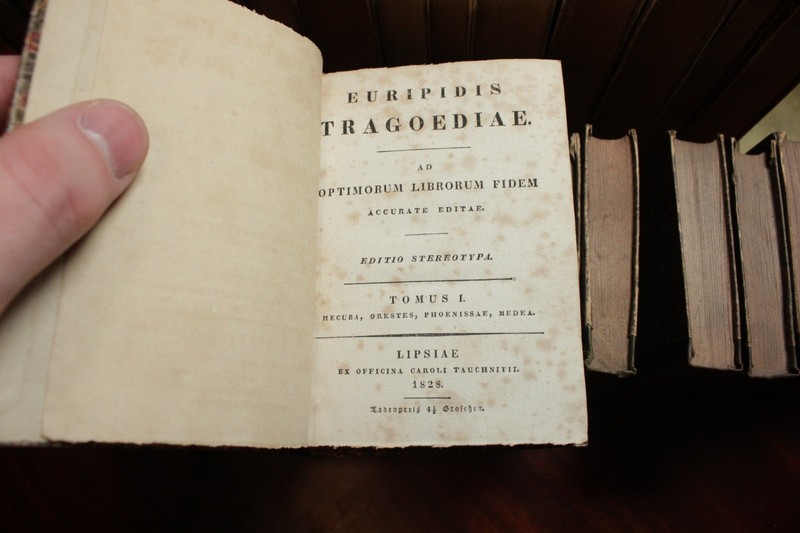 (32) 1820s Tauchnitz Latin & Greek Classics Mini-Library Tacitus Seneca Leipzig gallery