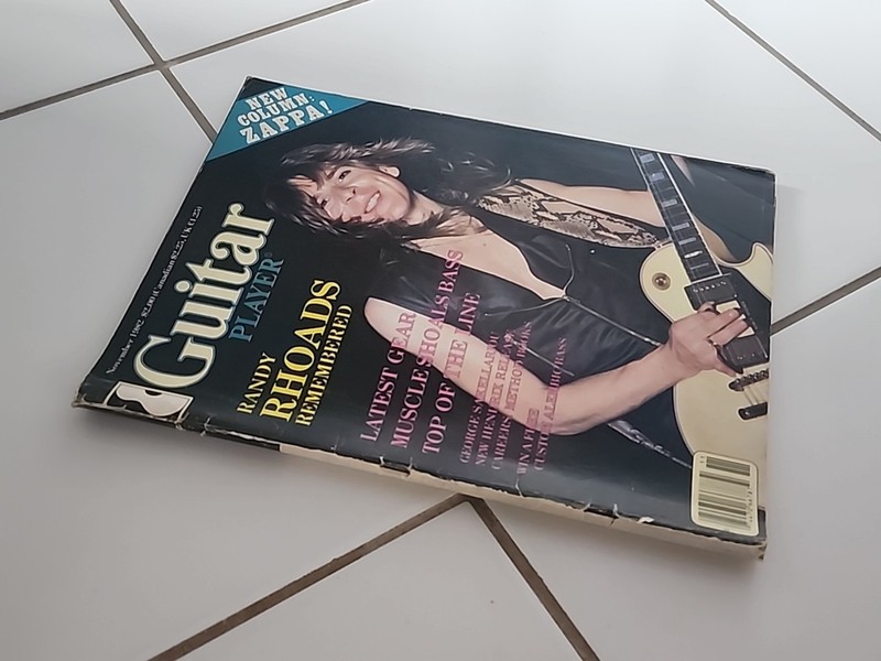 Guitar Player Magazine - Randy Rhoads Nov 1982 - Zappa 1980s Rock Music Gear Ads gallery