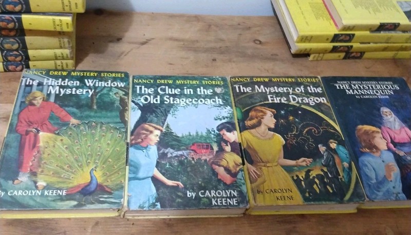Miscellaneous Nancy Drew Books Matte 16 Books No Number On Front Vintage L1 gallery