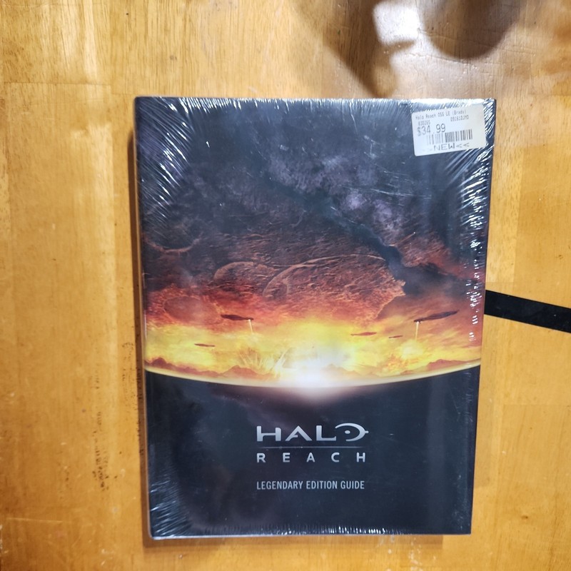 Halo Reach Legendary Edition Guide by BradyGames Staff (2010, Hardcover) Sealed gallery
