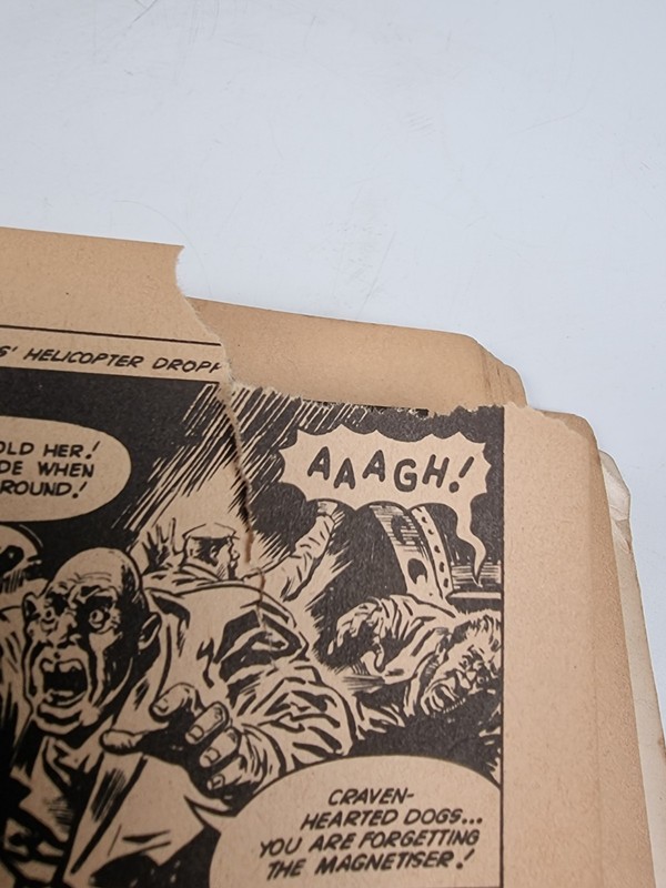 Vulcan Annual 1977 Vintage Price Unclipped Fleetway Paperback gallery