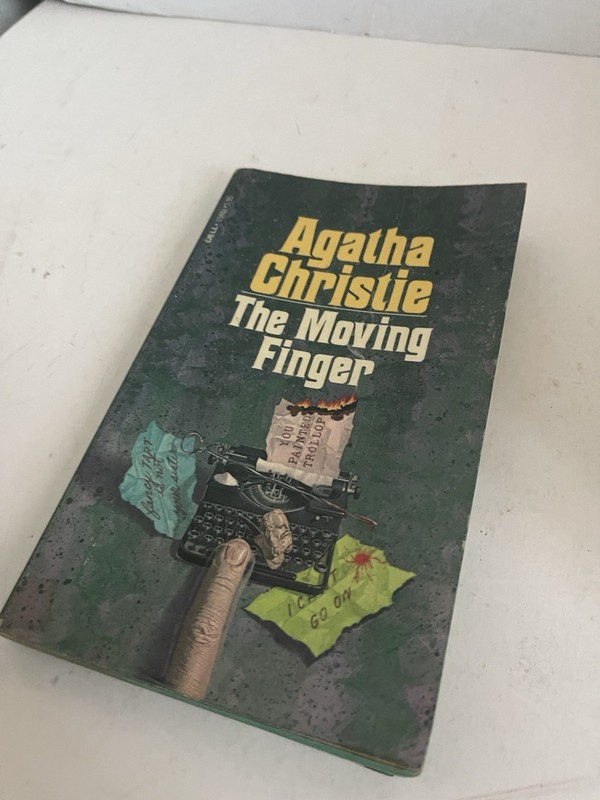 Lot of 8 Vintage Agatha Christie Paperbacks Mixed Titles & Years gallery