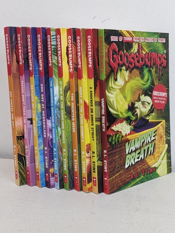 10 Count 2015 & 2016 R L Stine Goosebumps Paperback Books