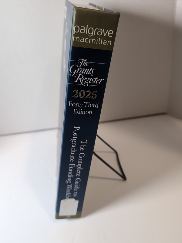 Grants Register 2025 : The Complete Guide to Postgraduate Funding Vol 1&2 Global gallery