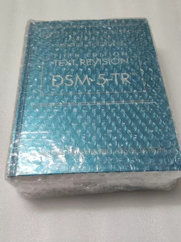 Diagnostic and Statistical Manual of Mental Disorders, DSM 5-TR Paperback gallery
