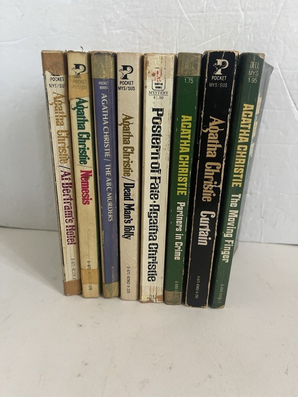 Lot of 8 Vintage Agatha Christie Paperbacks Mixed Titles & Years gallery