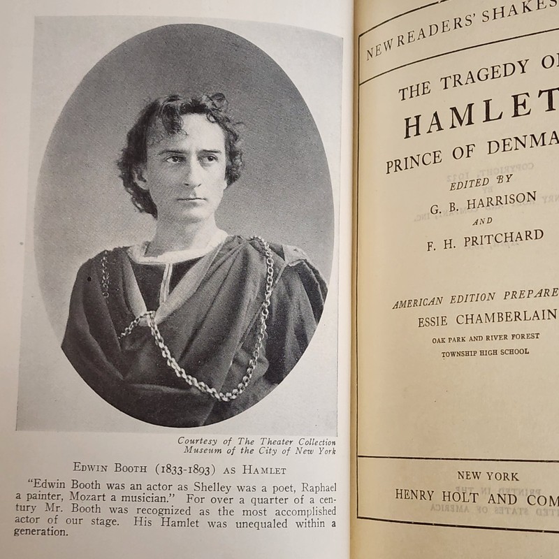 Shakespeare - Hamlet - Henry Holt Company 1939 - Hardcover gallery