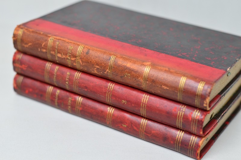 Antique Leather Bound Complete Théâtre (Theatre) by Maurice Maeterlinck 1908 gallery