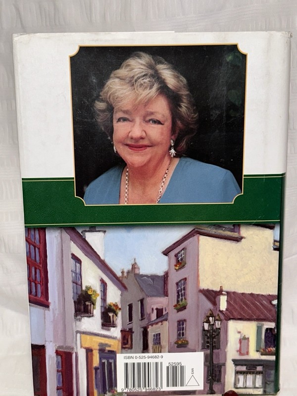 Maeve Binchy Quentins 2002 Hardcover gallery