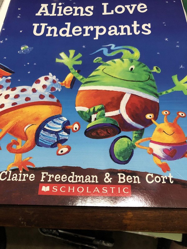 Aliens Love Underpants – Claire Freedman|Ben Cort – Acceptable – See conditi…