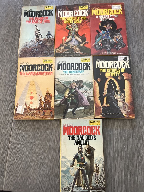 Michael Moorcock PB LOT Of 15: Different Series. Great Condition Most Unread gallery