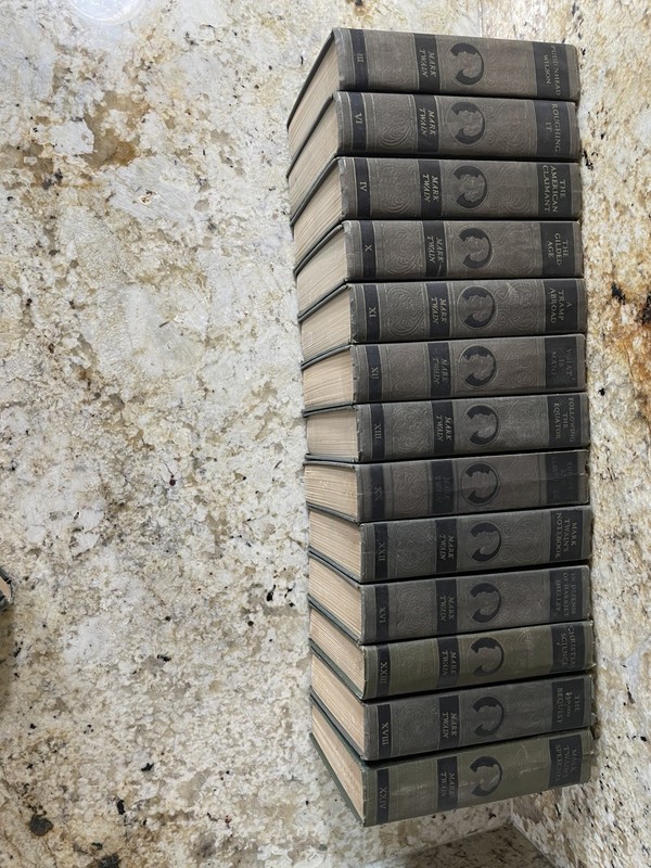The Complete Works of Mark Twain –1913-1924 Vintage Hardcover Set (13 Volumes) gallery