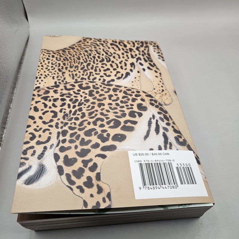 Animal, Bird, Insect, Fish : Traditional Patterns in Japanese Design by... gallery