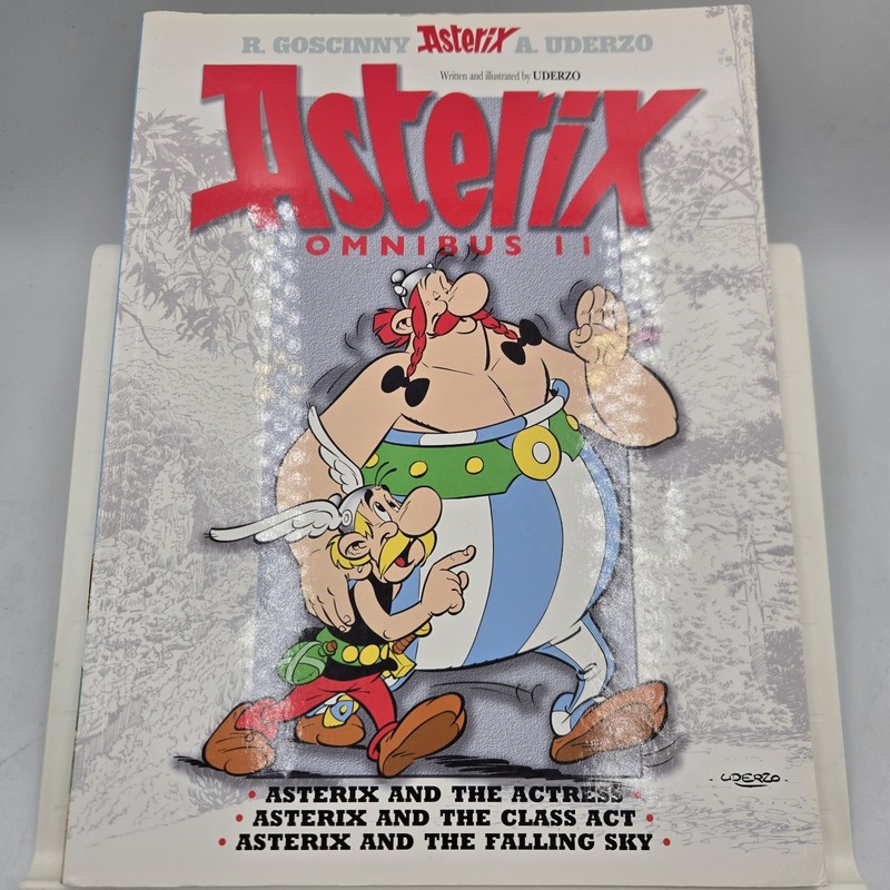 Asterix Omnibus 11 – paperback Uderzo, Rene|Goscinny, Albert