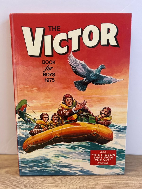The Victor Book for Boys 1975 hardback D. C.Thomson & Co. Ltd.