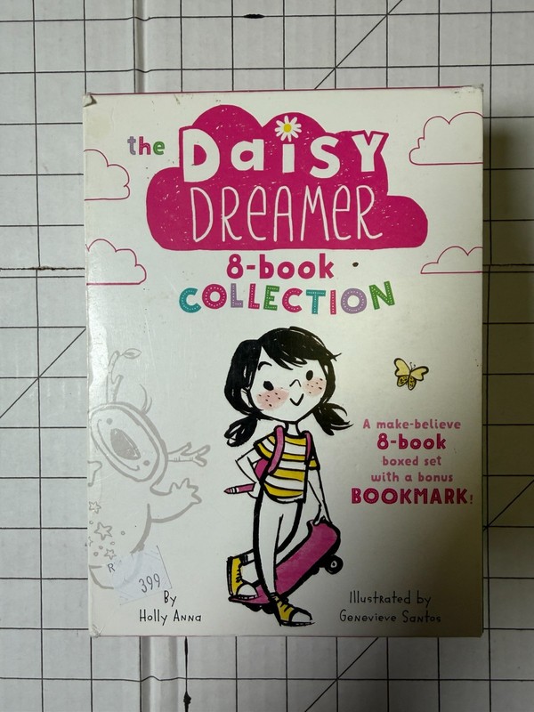 Daisy Dreamer 8 Book Collection Box Set by Holly Anna Little Simon Ships Fast