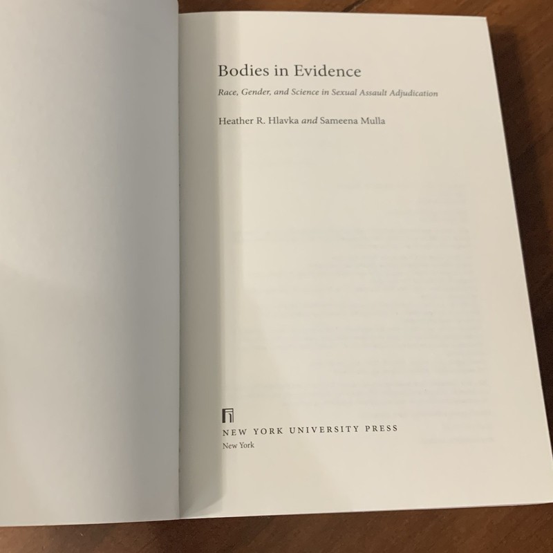 Bodies In Evidence Book Textbook Hlavka & Mulla 2021 Six Chapters 299 Pages Race gallery