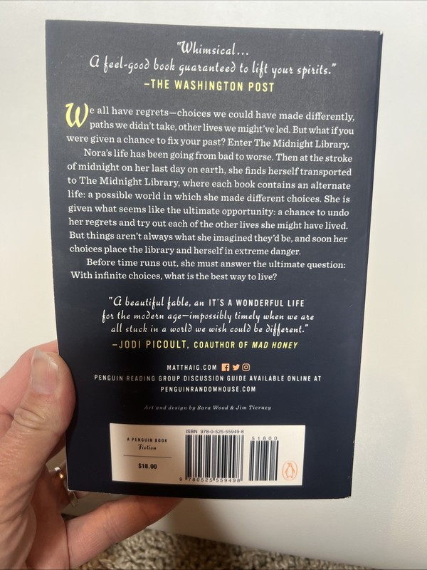 The Midnight Library by Matt Haig (Paperback, 2020) Like New gallery