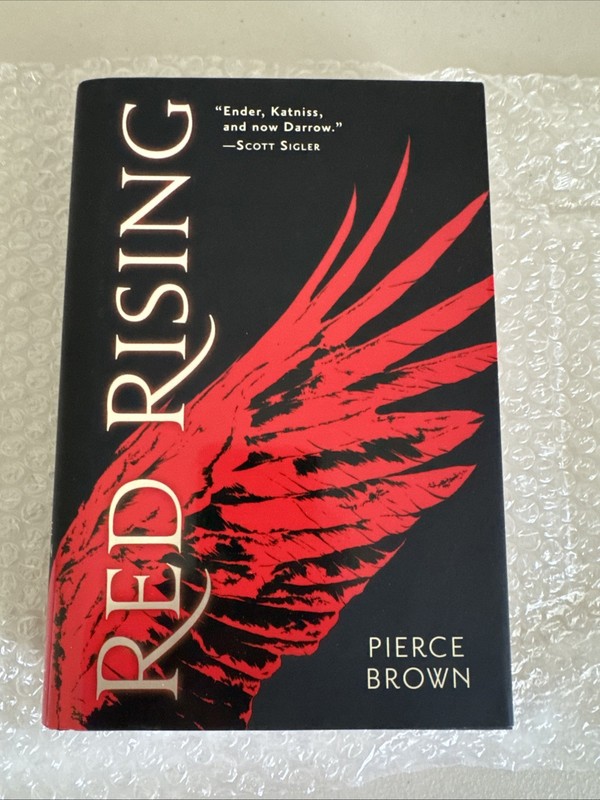 Red Rising – 1st Edition 1st Printing – Pierce Brown – Hardcover HC DJ First Ed