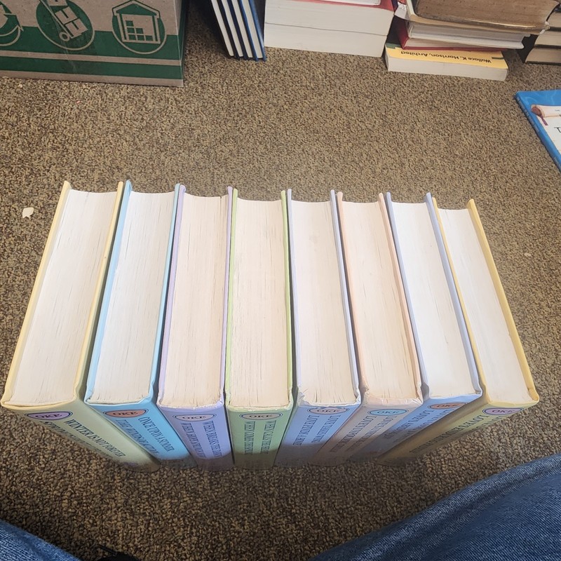 Janette Oke complete set KEEPSAKE SERIES 1-16 2-in-1 with all 8 Hardcover Books gallery